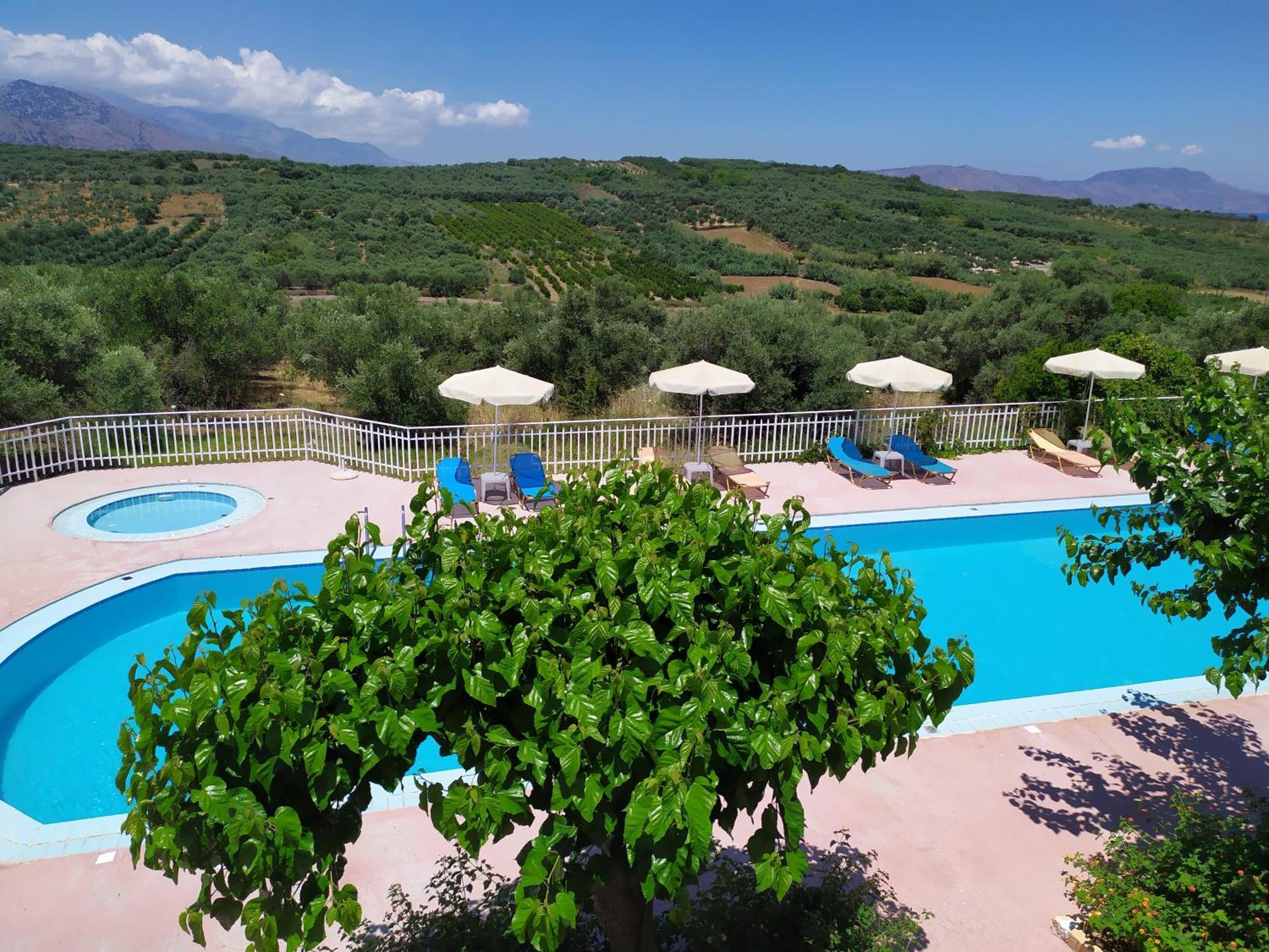 Calamon Apartments Episkopi  Bagian luar foto