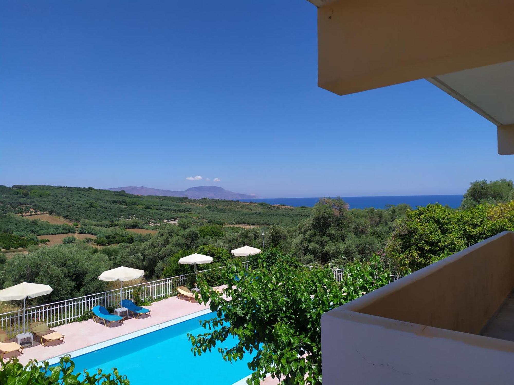 Calamon Apartments Episkopi  Bagian luar foto