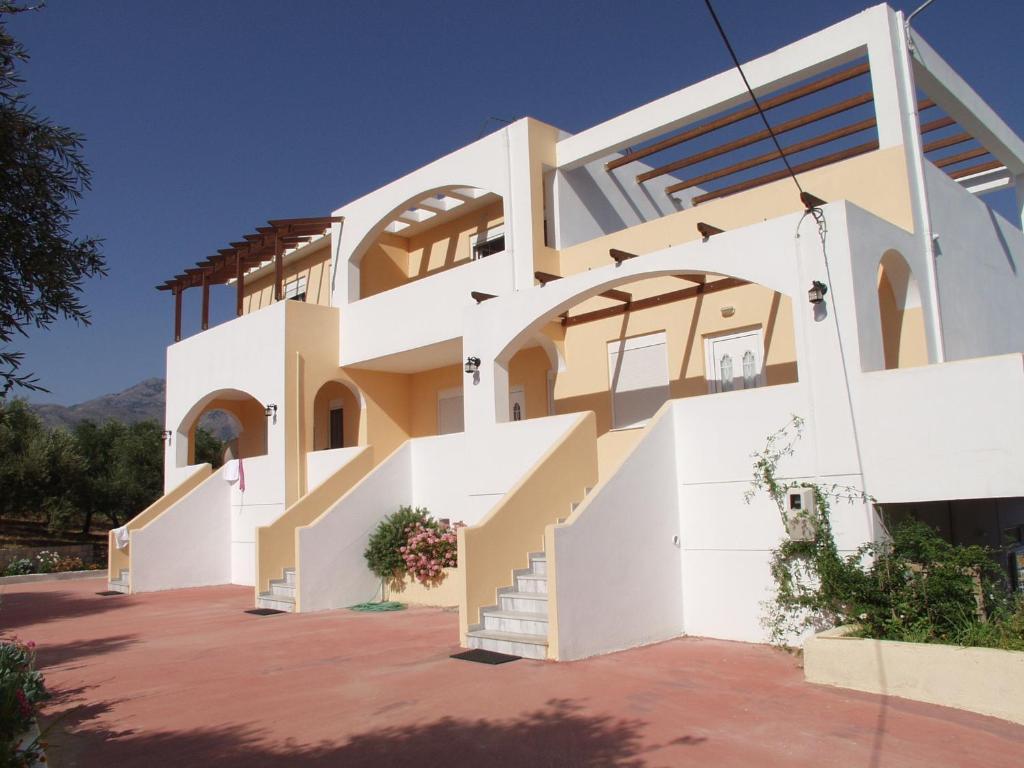 Calamon Apartments Episkopi  Bagian luar foto