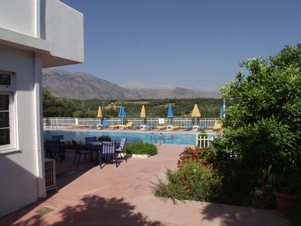 Calamon Apartments Episkopi  Bagian luar foto