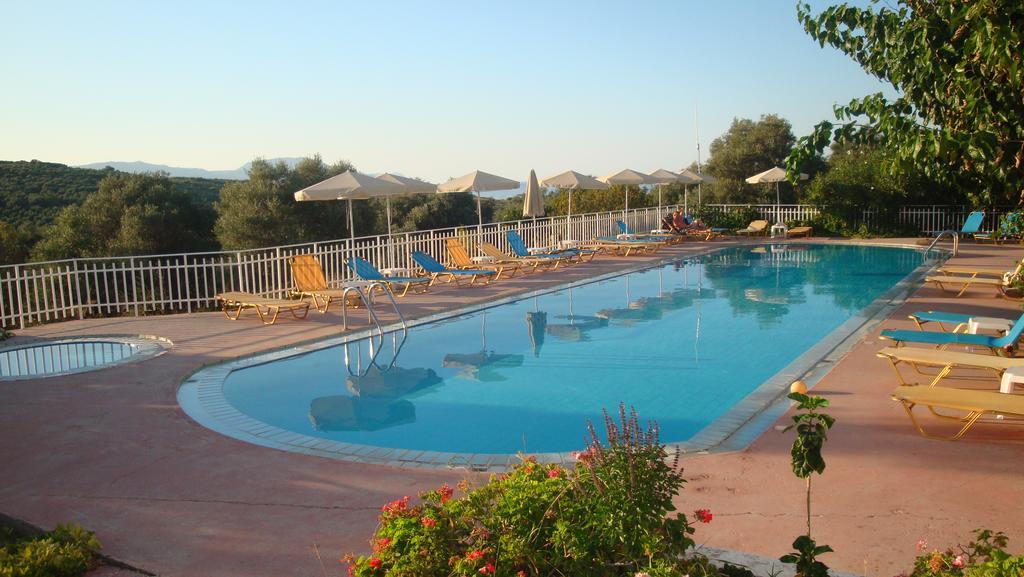 Calamon Apartments Episkopi  Bagian luar foto